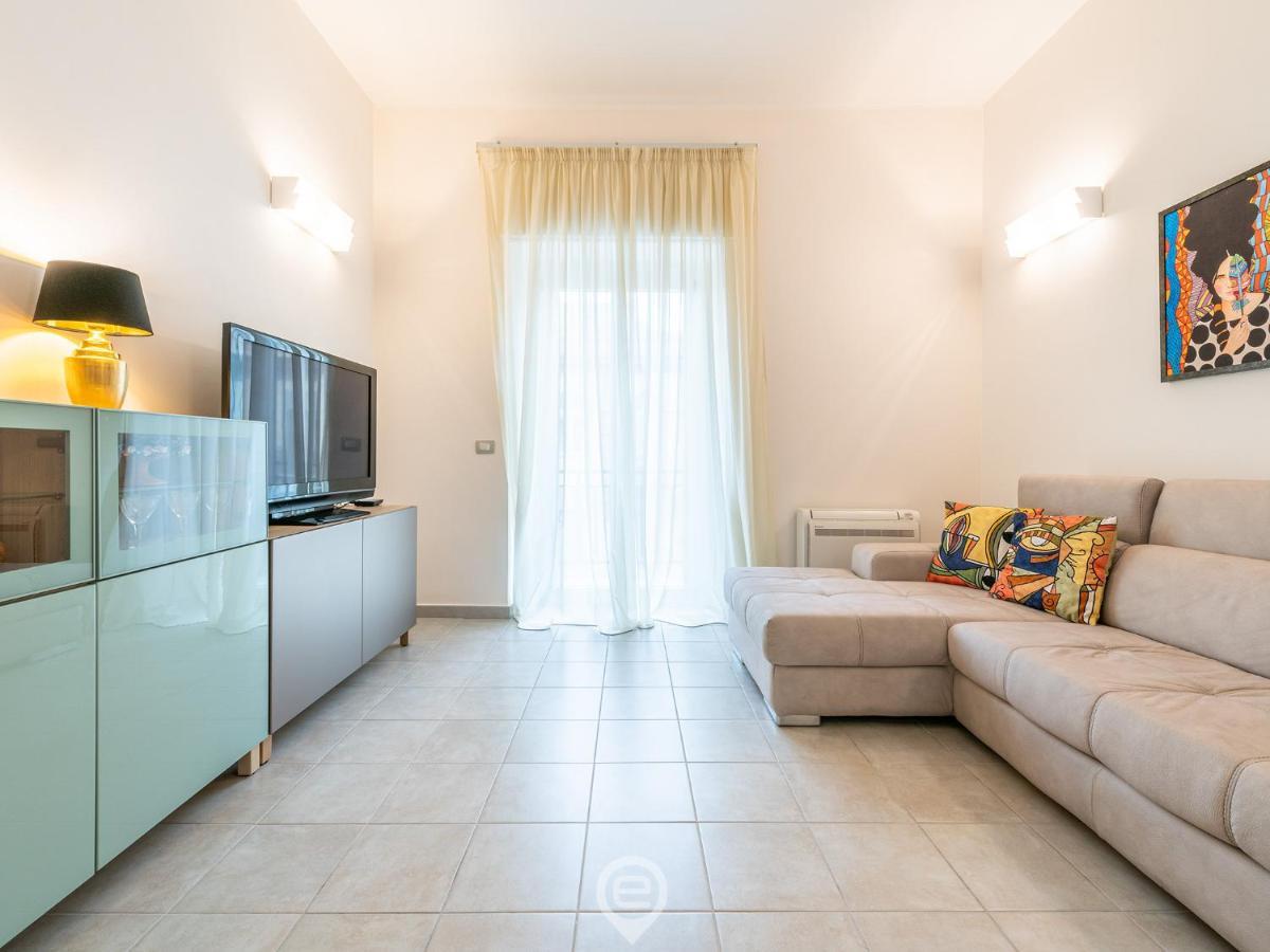 White Gold Apartment Cagliari Eksteriør billede