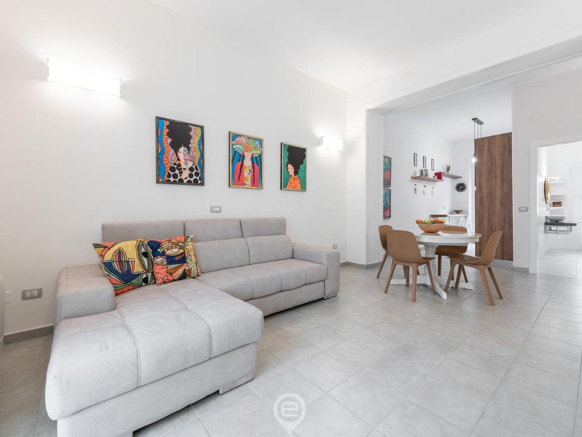 White Gold Apartment Cagliari Eksteriør billede
