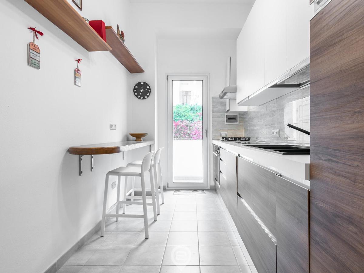 White Gold Apartment Cagliari Eksteriør billede