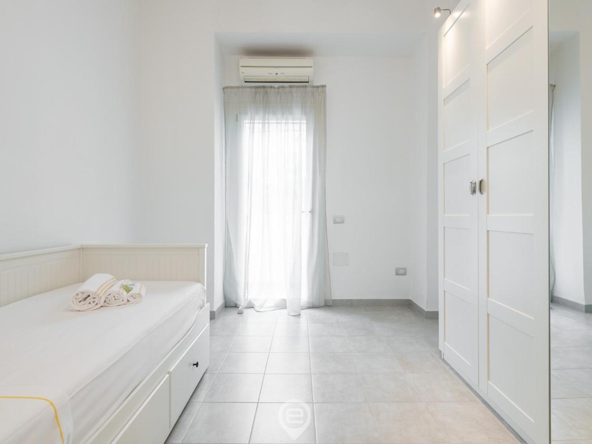 White Gold Apartment Cagliari Eksteriør billede